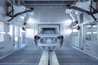 合众发布首款量产车哪吒01，开启智能电动出行新篇章